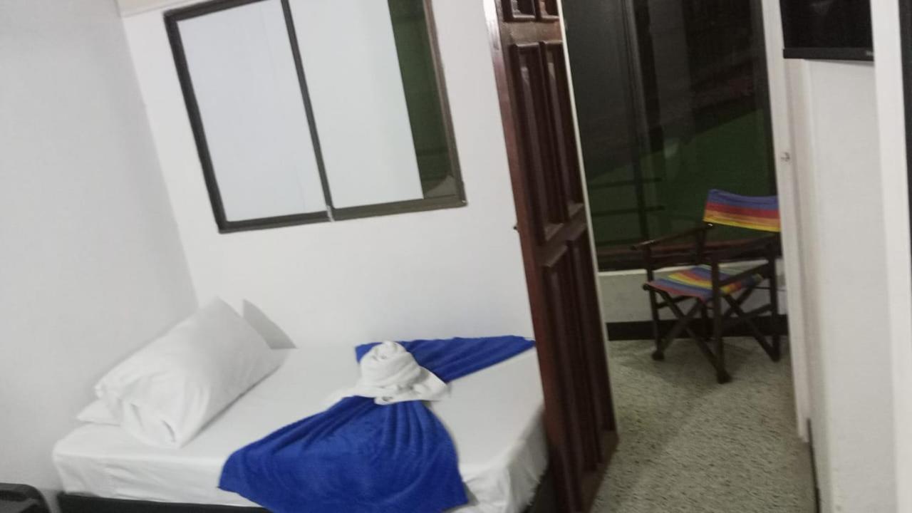 Hotel La Avenida Guatapé Exterior foto